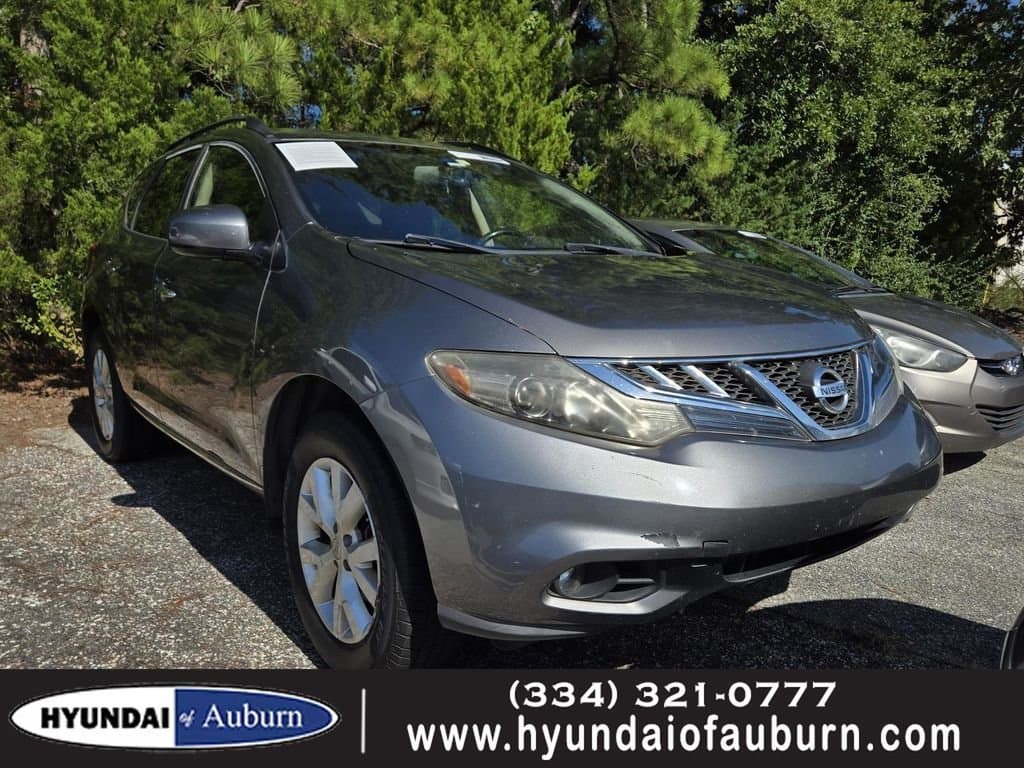 2014 Nissan Murano SV — photo 1 of 5