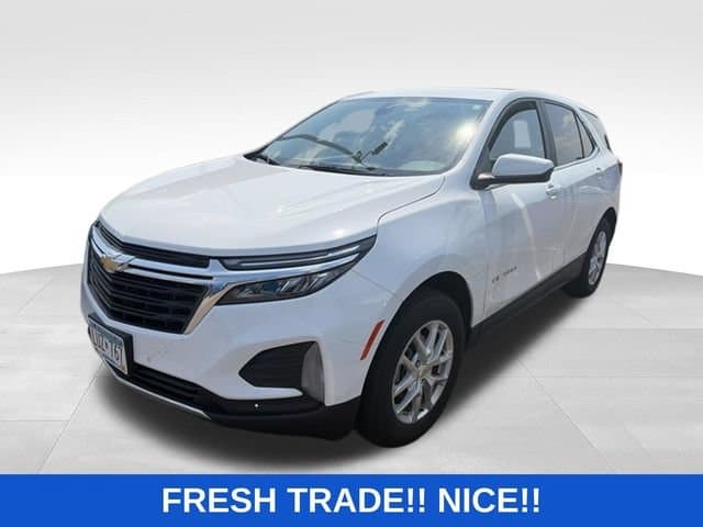 2024 Chevrolet Equinox LT — photo 1 of 5