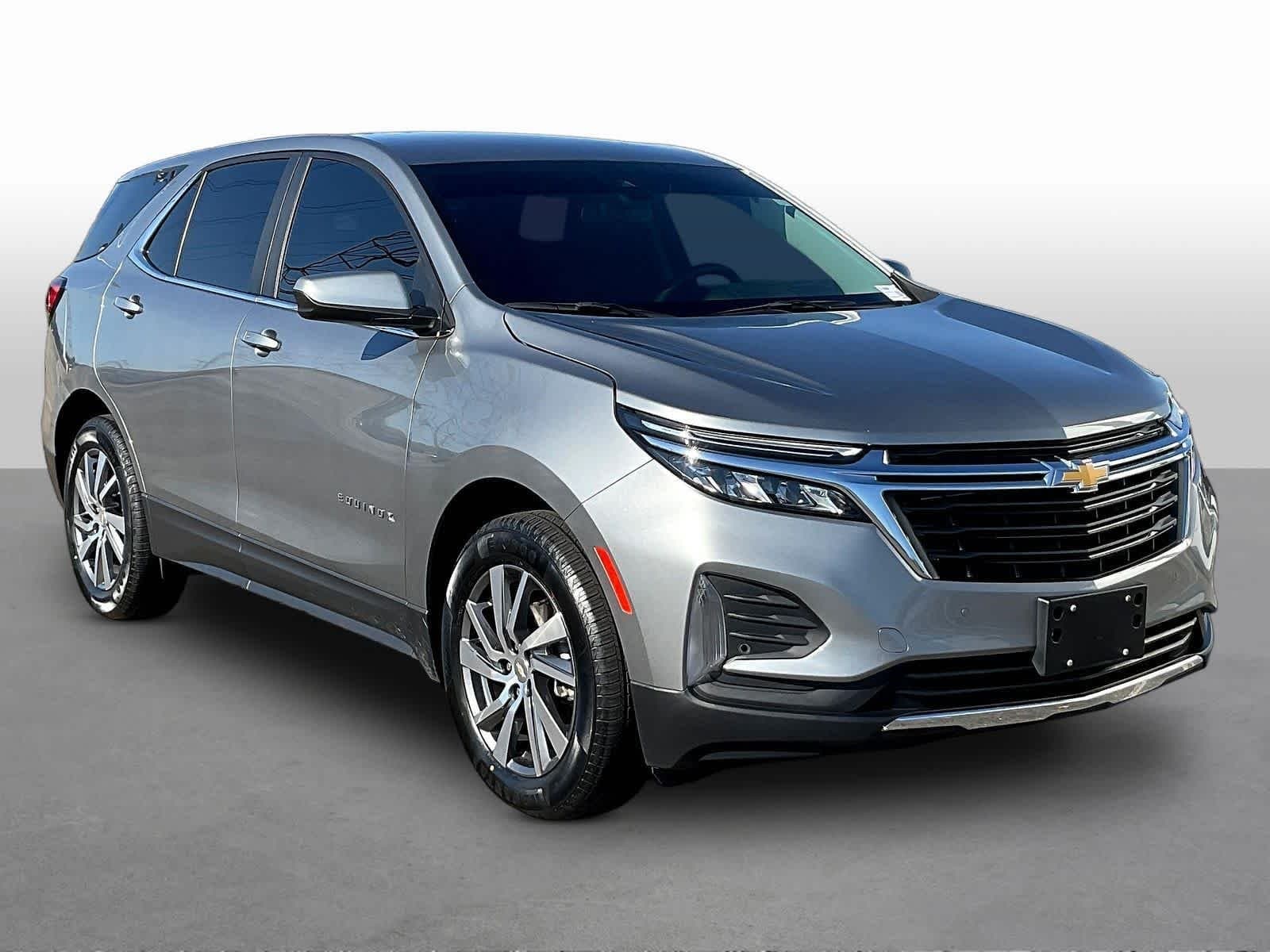 2024 Chevrolet Equinox LT — photo 1 of 36