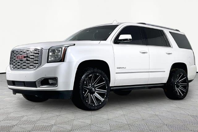 2019 GMC Yukon Denali — photo 1 of 4