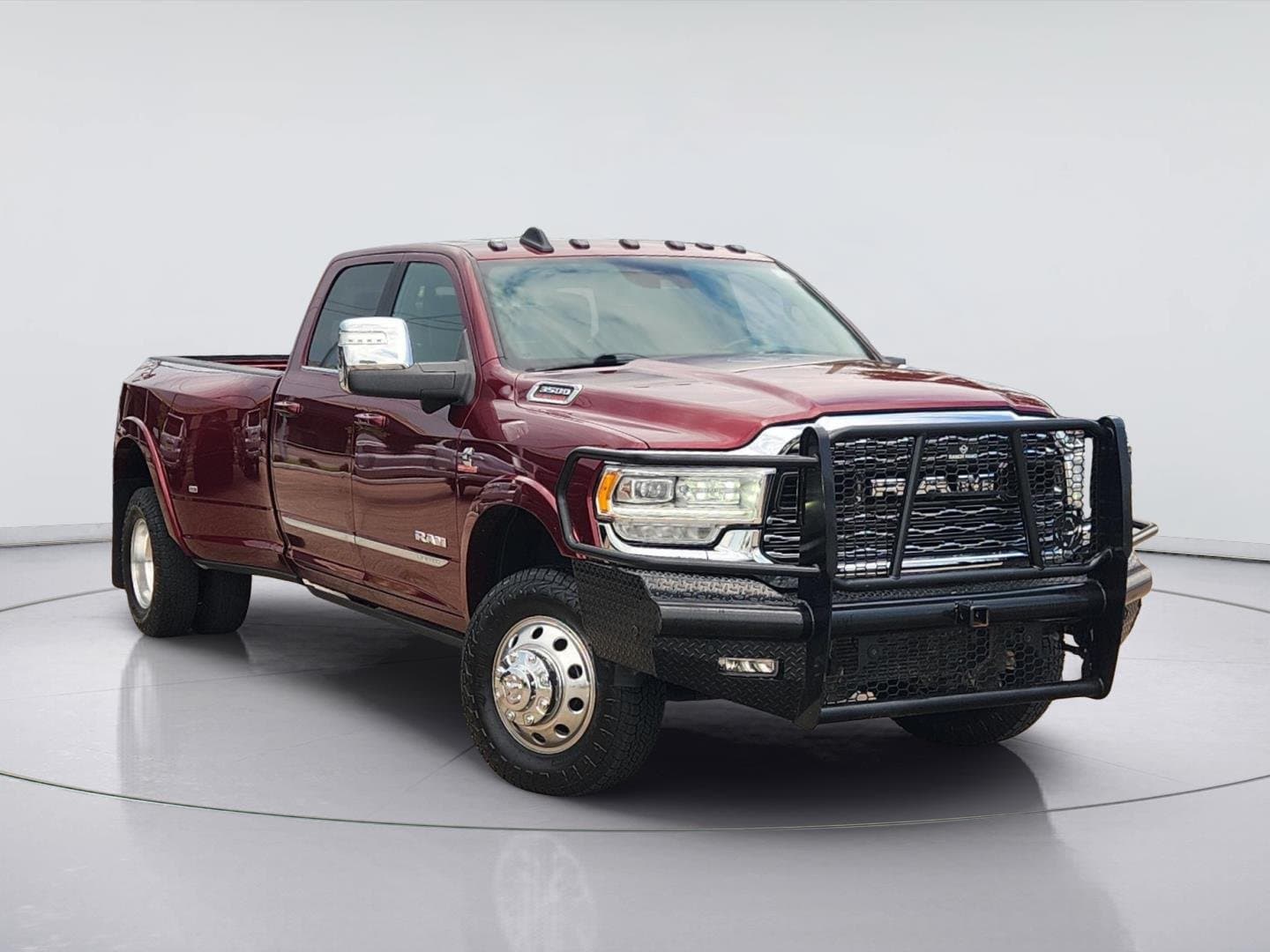 2024 RAM 3500 Limited — photo 1 of 34