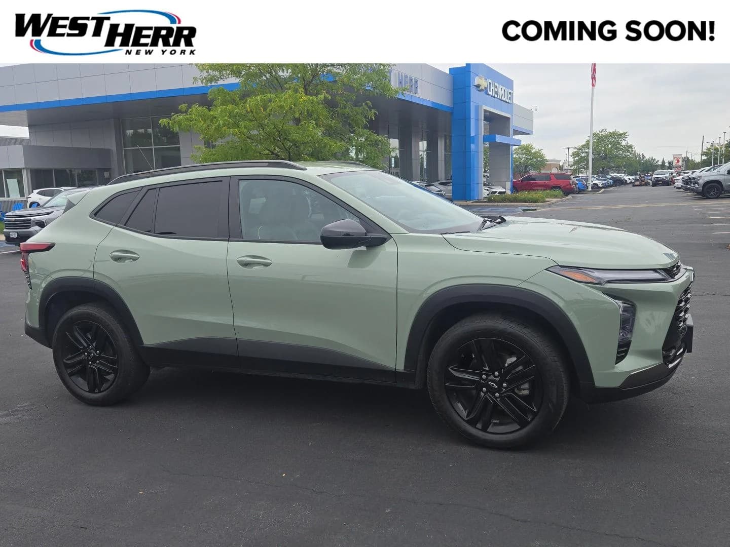 2025 Chevrolet Trax ACTIV — photo 1 of 15