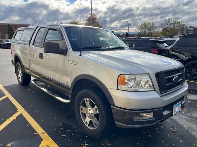 2005 Ford F-150 XL — photo 1 of 8