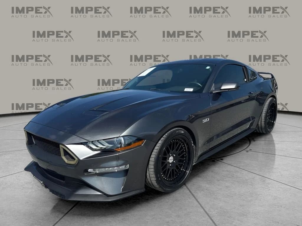 2019 Ford Mustang GT — photo 1 of 22