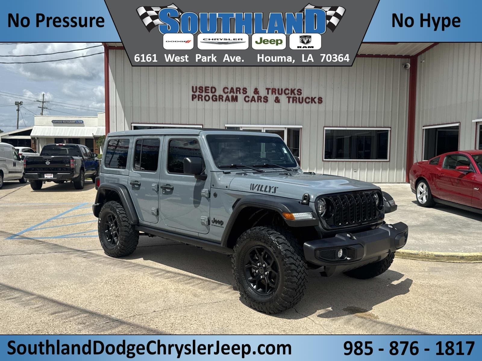 2024 Jeep Wrangler Willys — photo 1 of 27
