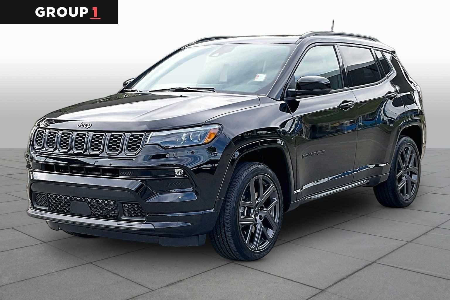 2025 Jeep Compass Limited — photo 1 of 35