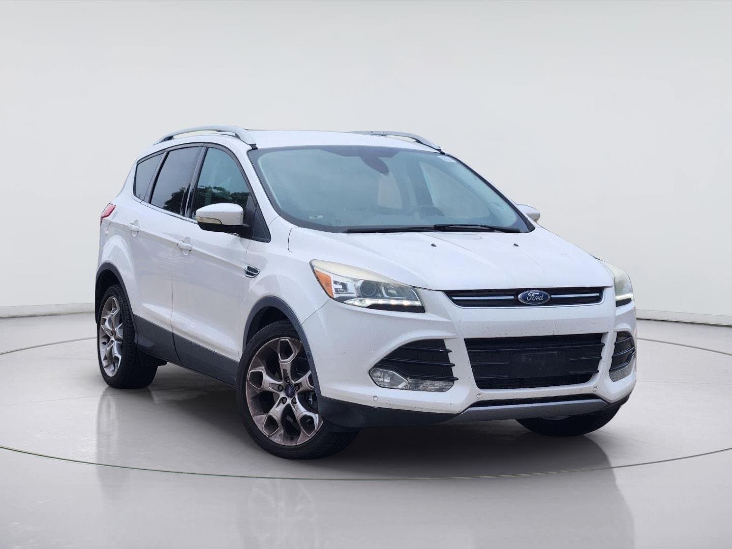 2014 Ford Escape Titanium — photo 1 of 30