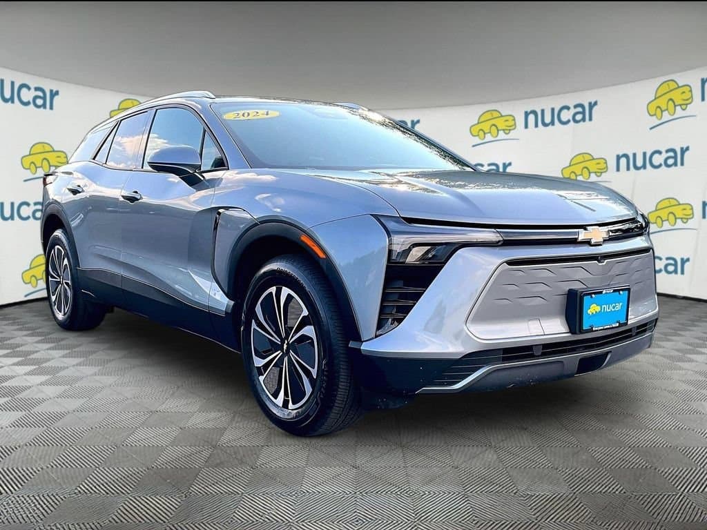 2024 Chevrolet Blazer EV LT — photo 1 of 37