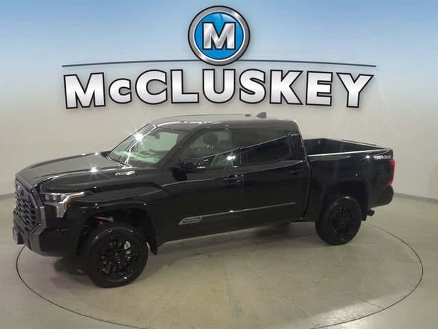 2025 Toyota Tundra Hybrid Platinum Hybrid CrewMax 5.5' Bed — photo 1 of 41