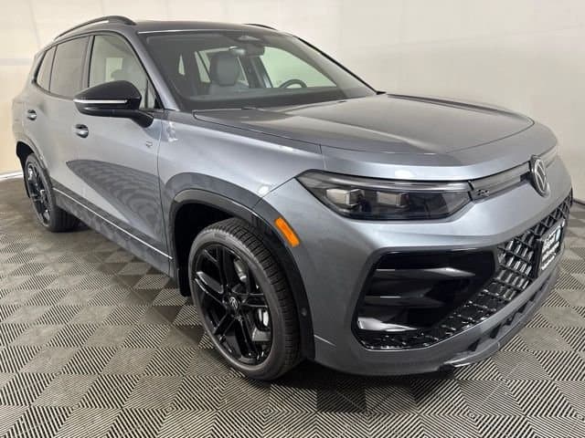 2026 Volkswagen Tiguan 2.0T SE R-Line Black — photo 1 of 19