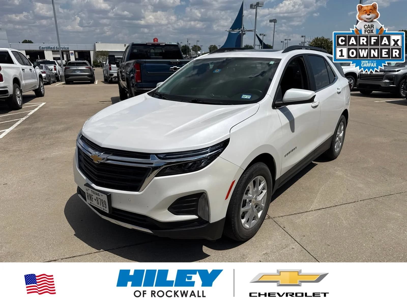 2022 Chevrolet Equinox LT — photo 1 of 5