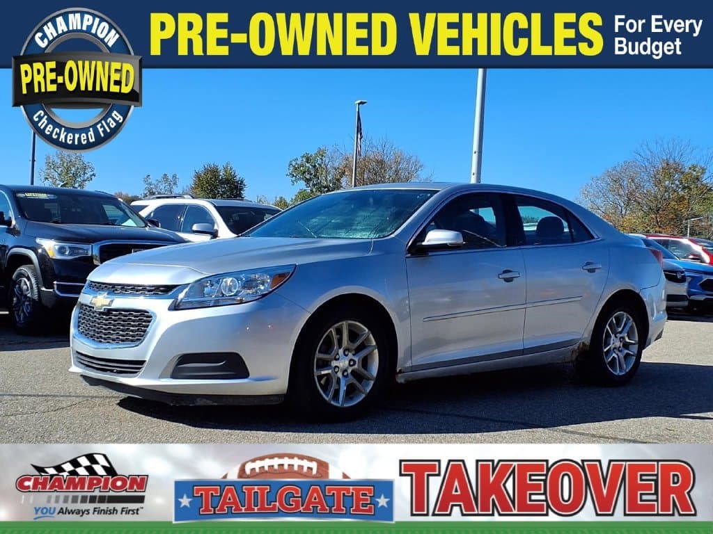 2014 Chevrolet Malibu LT — photo 1 of 21