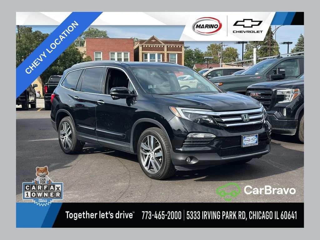 2018 Honda Pilot Touring — photo 1 of 11