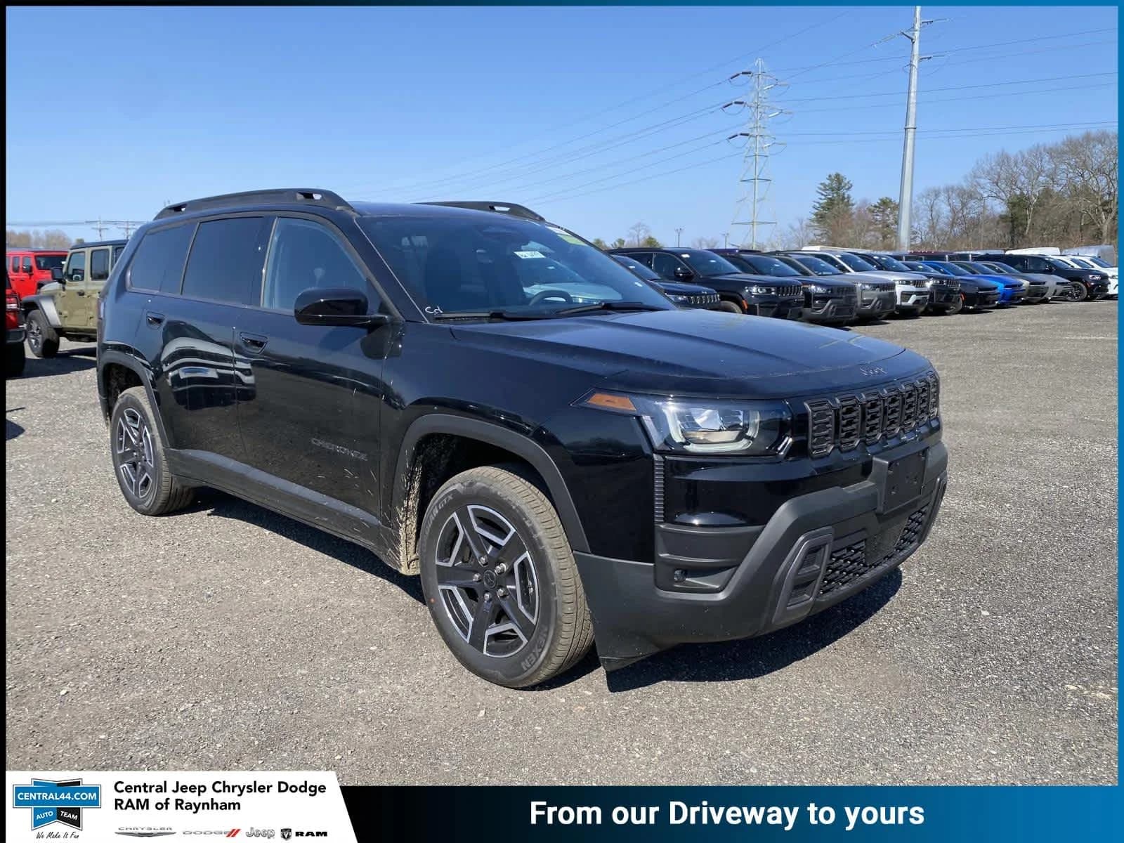 2026 Jeep Cherokee Laredo — photo 1 of 16