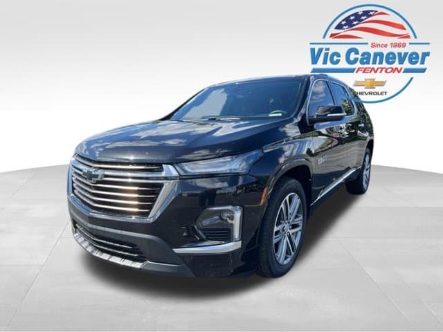 2023 Chevrolet Traverse High Country — photo 1 of 12