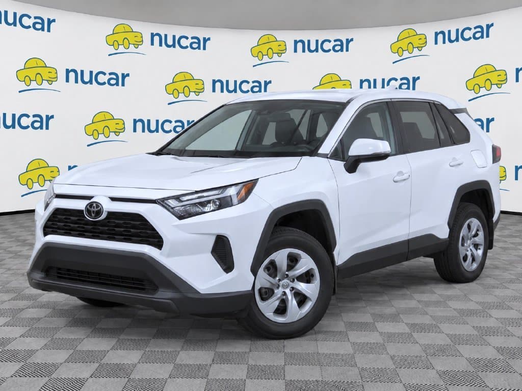 2025 Toyota RAV4 LE — photo 1 of 17