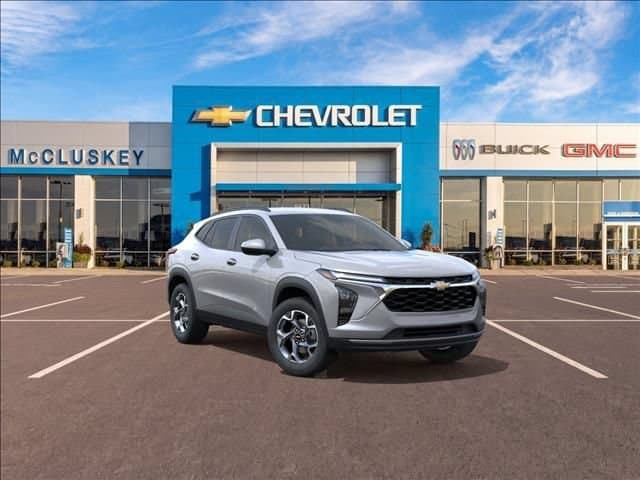 2026 Chevrolet Trax LT — photo 1 of 83