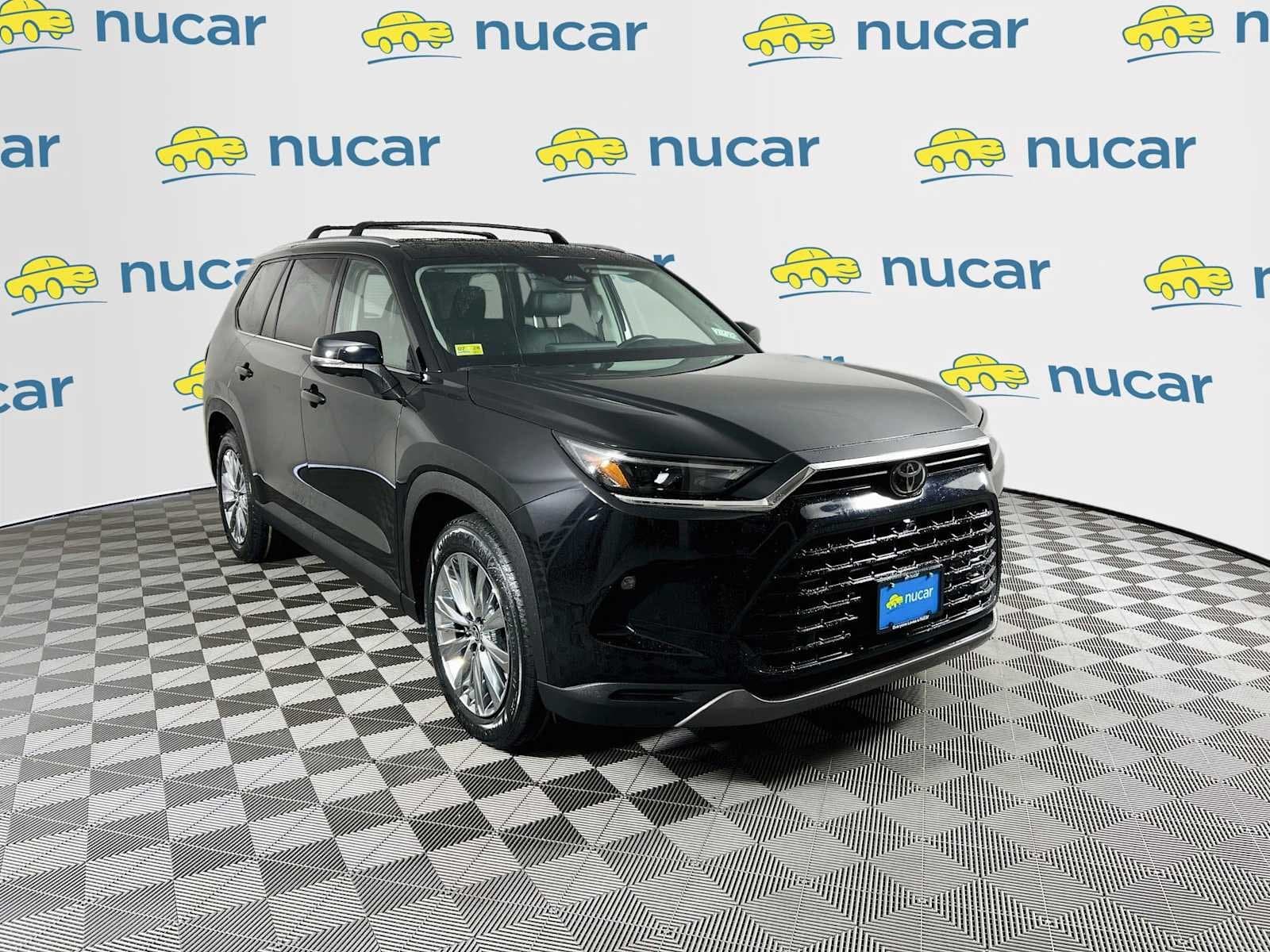 2024 Toyota Grand Highlander Platinum — photo 1 of 35