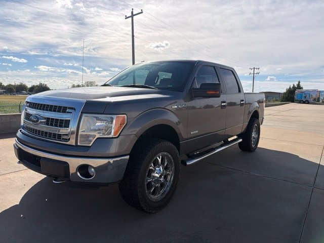 2014 Ford F-150 XLT — photo 1 of 5
