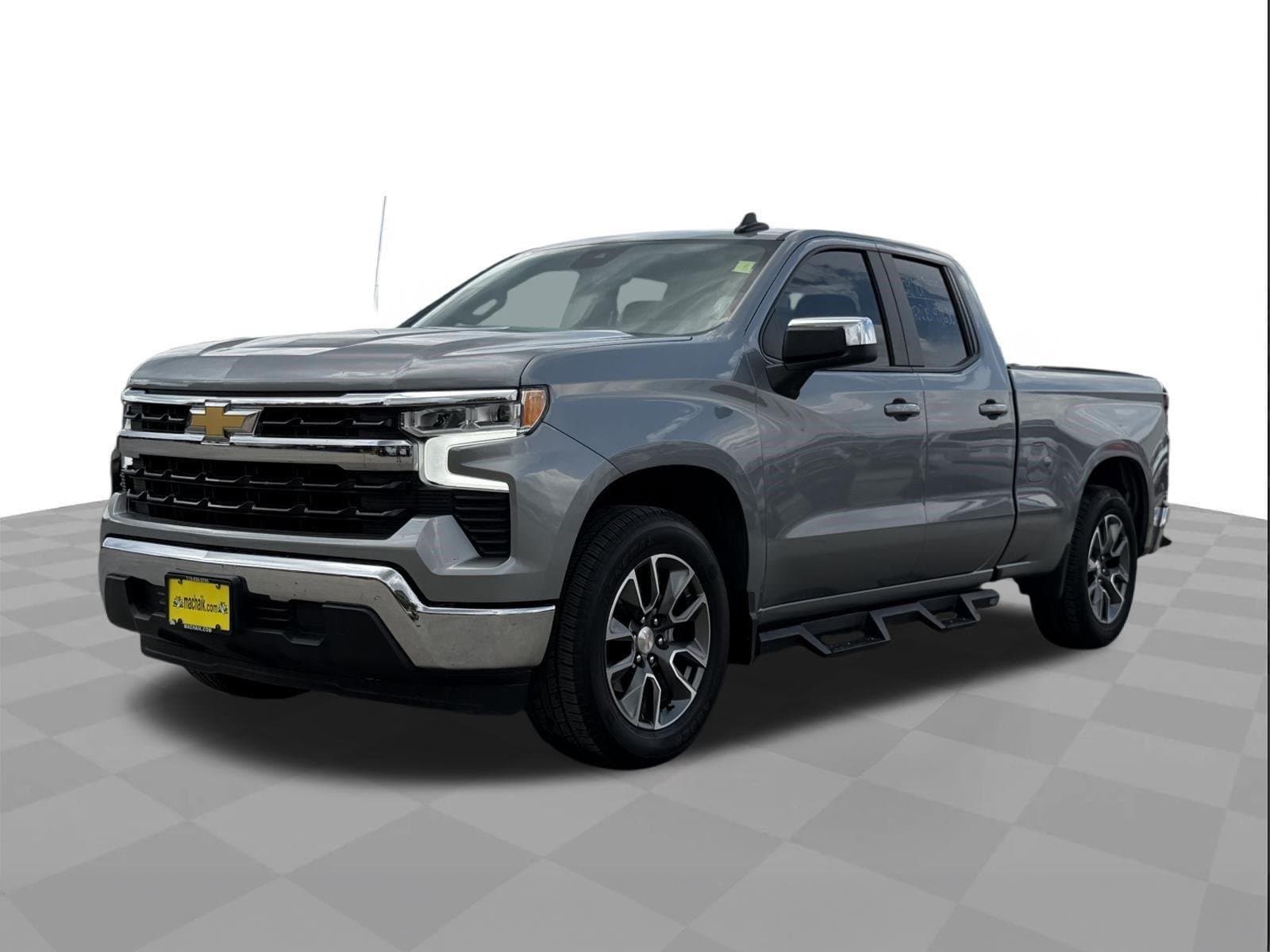 2025 Chevrolet Silverado 1500 LT — photo 1 of 30