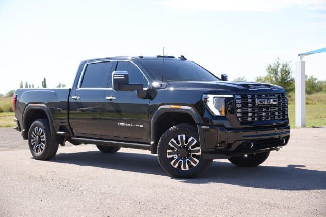 2026 GMC Sierra 2500HD Denali Ultimate — photo 1 of 25
