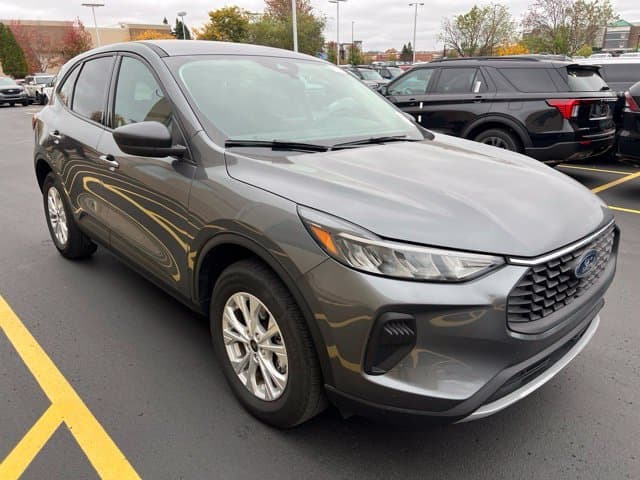 2025 Ford Escape Active — photo 1 of 7