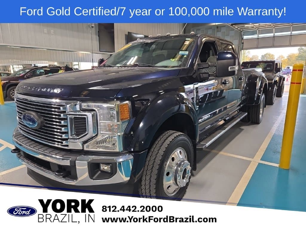 2021 Ford Super Duty F-450 DRW LARIAT — photo 1 of 4