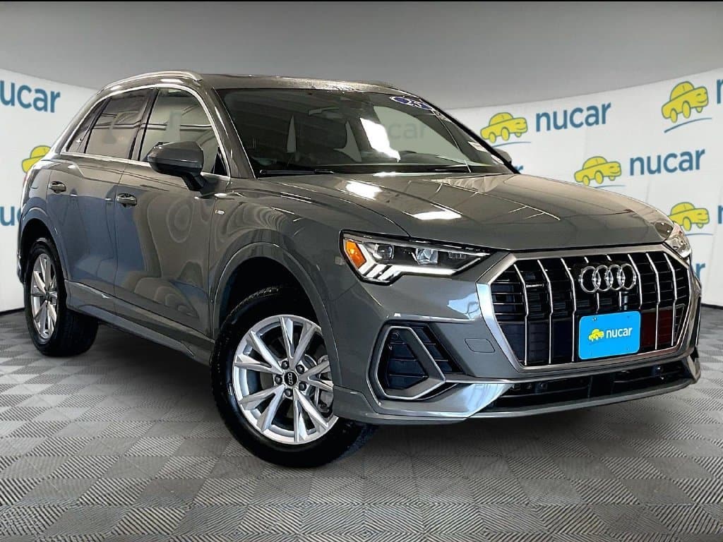 2025 Audi Q3 Premium — photo 1 of 36