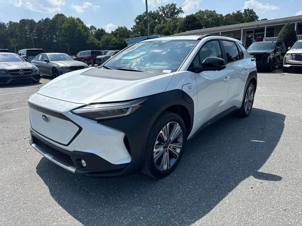 2023 Subaru Solterra Limited — photo 1 of 4