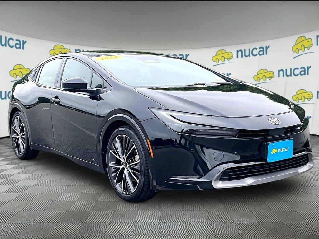 2024 Toyota Prius Limited — photo 1 of 36