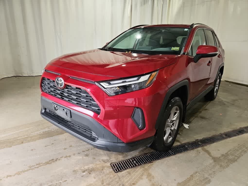 2023 Toyota RAV4 XLE — photo 1 of 10
