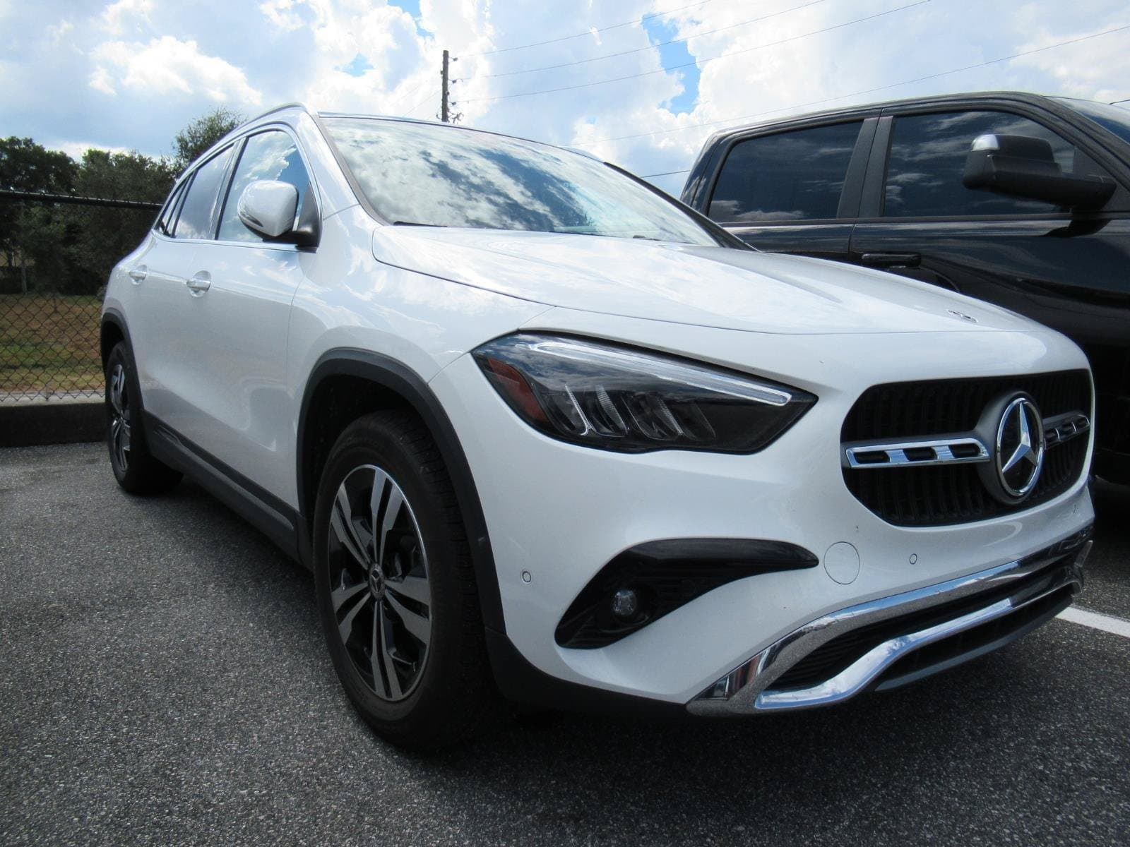 2025 Mercedes-Benz GLA GLA 250 — photo 1 of 5