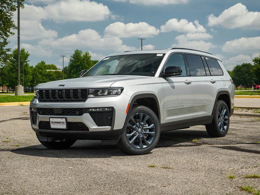 2026 Jeep Grand Cherokee L Base — photo 1 of 27