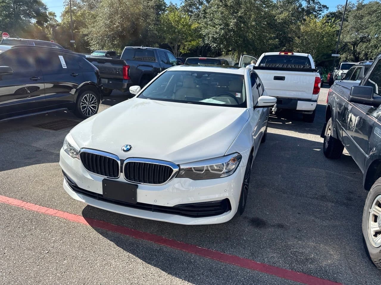 2019 BMW 5 Series 530i — photo 1 of 5