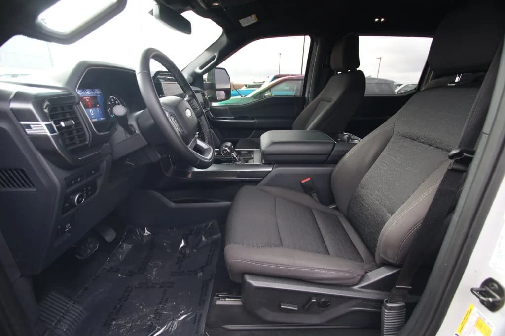 2023 Ford F-150 XLT — photo 1 of 37