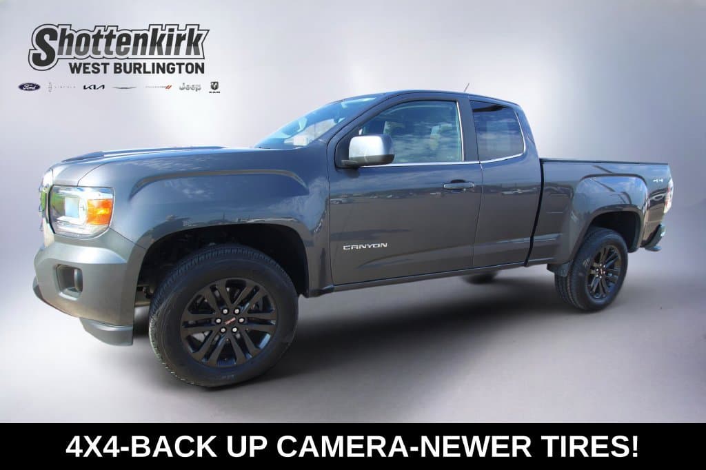2017 GMC Canyon Base — photo 1 of 35