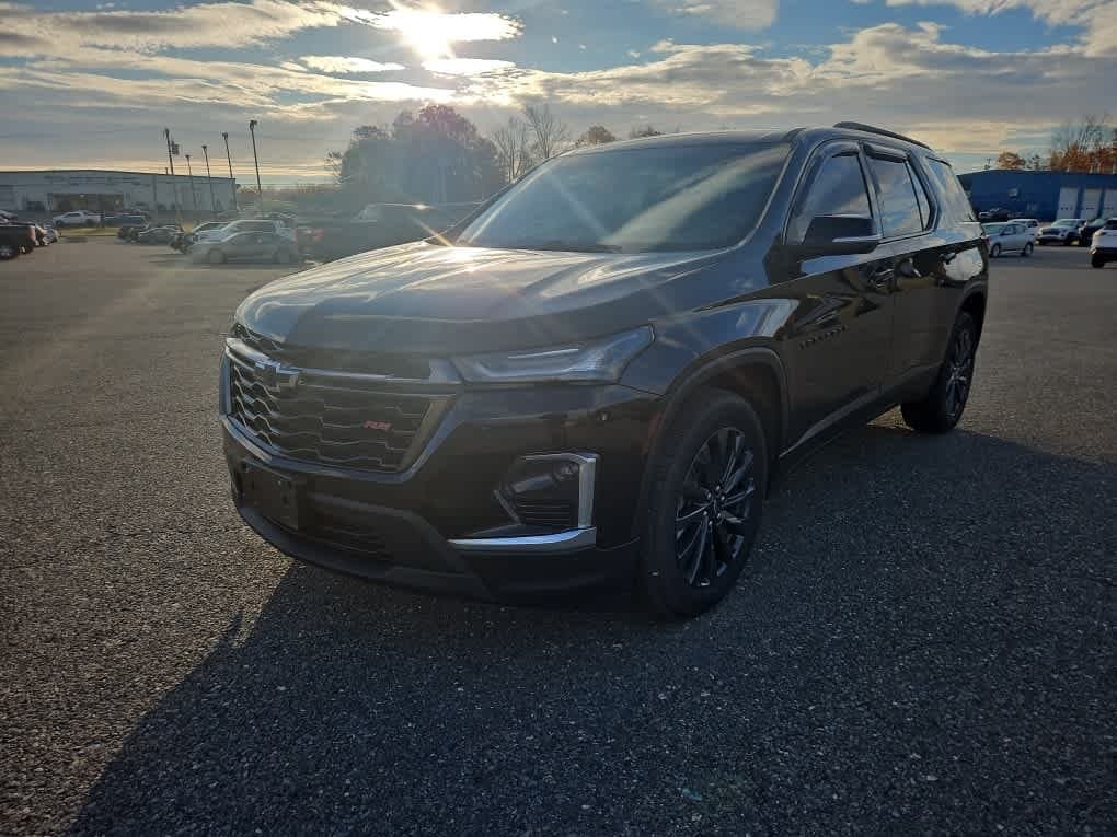 2023 Chevrolet Traverse RS — photo 1 of 10