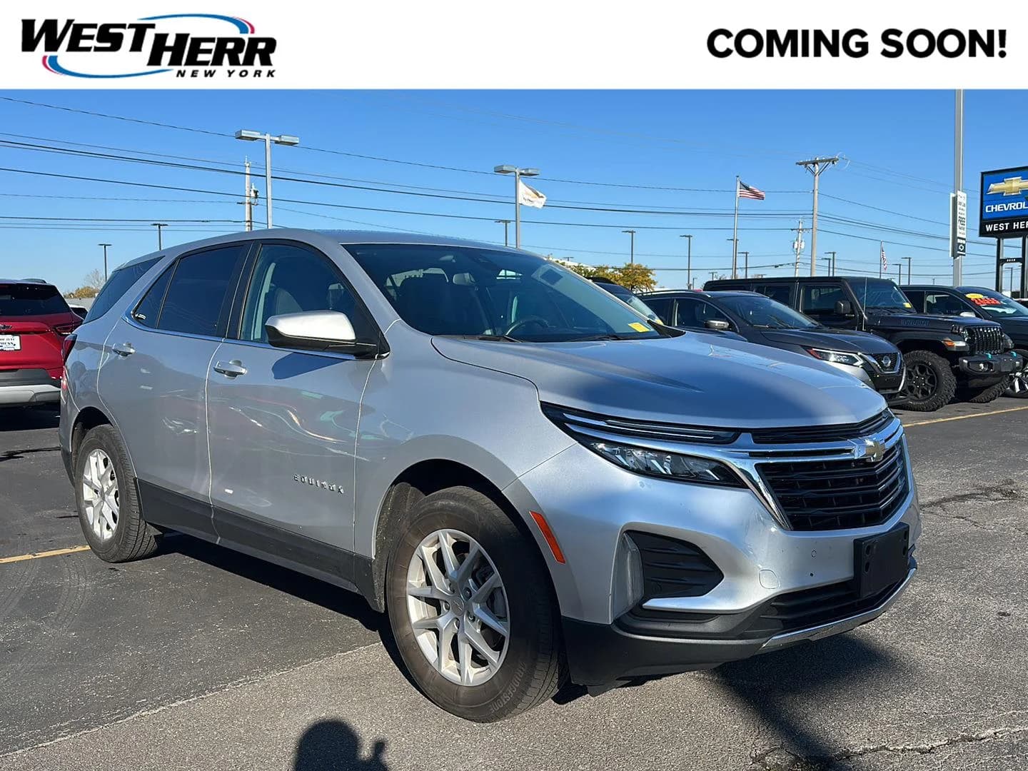 2022 Chevrolet Equinox LT — photo 1 of 9