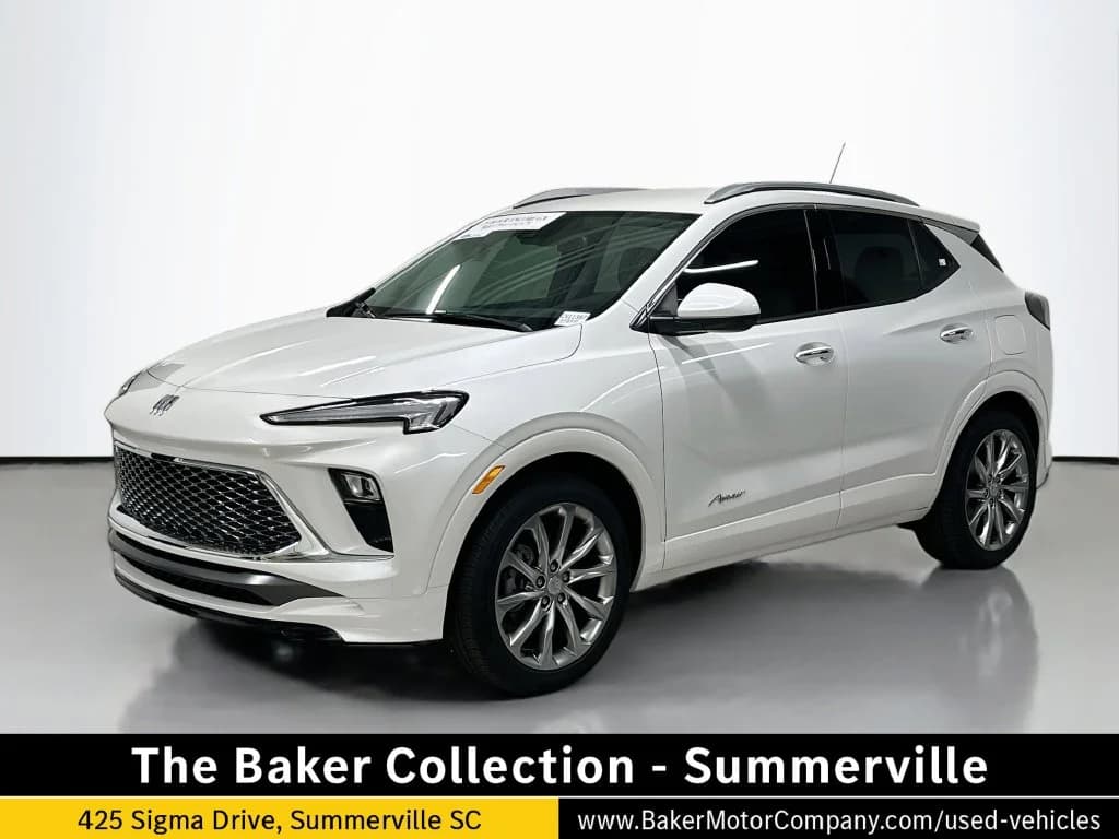 2025 Buick Encore GX Avenir — photo 1 of 33