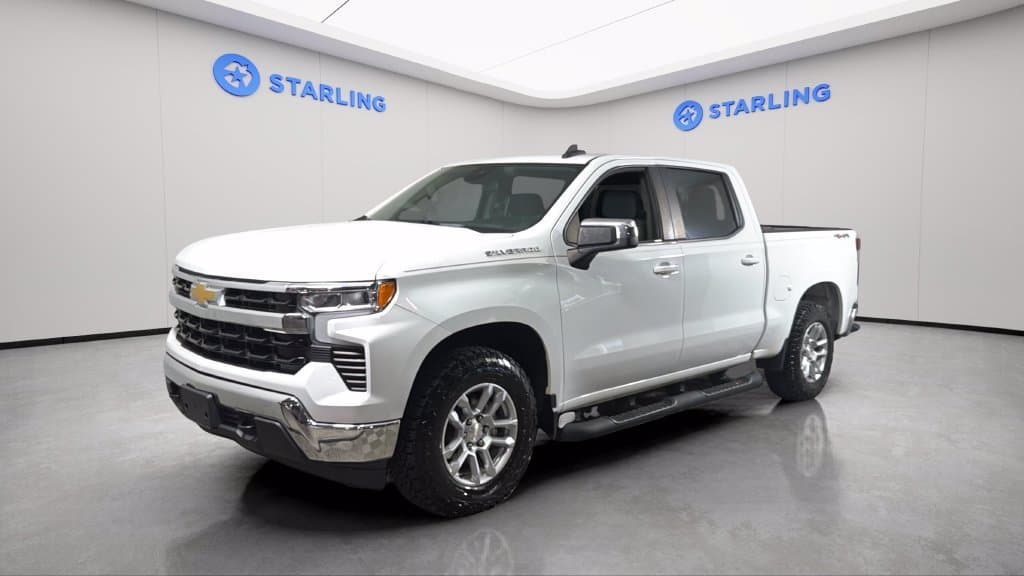 2022 Chevrolet Silverado 1500 LT — photo 1 of 37