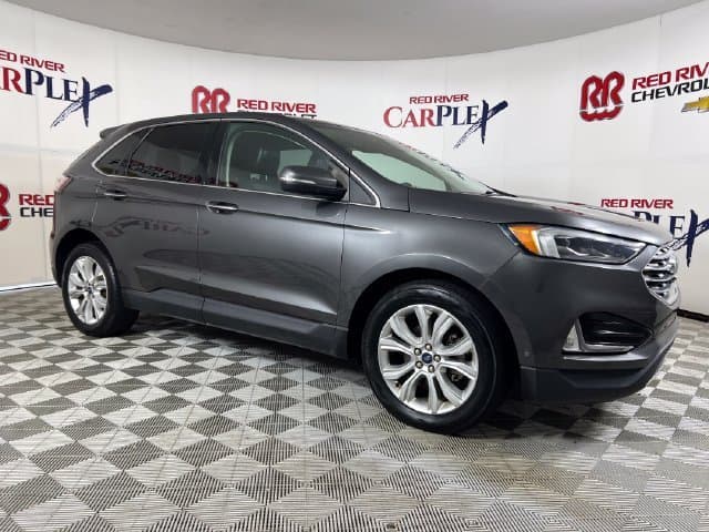 2020 Ford Edge Titanium — photo 1 of 29