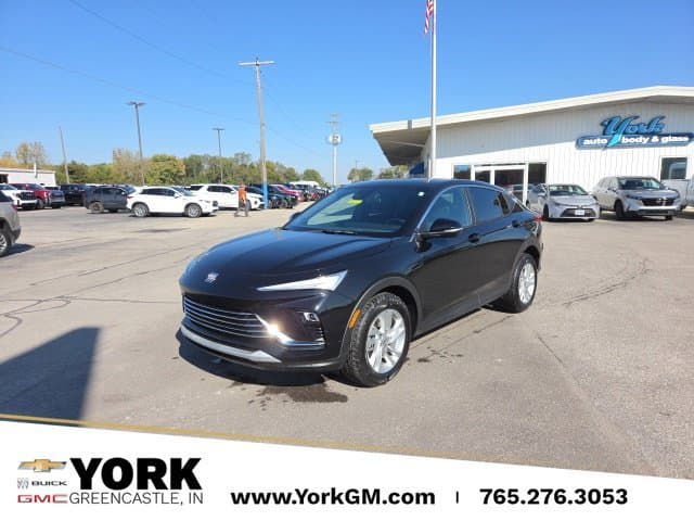 2024 Buick Envista Preferred — photo 1 of 14