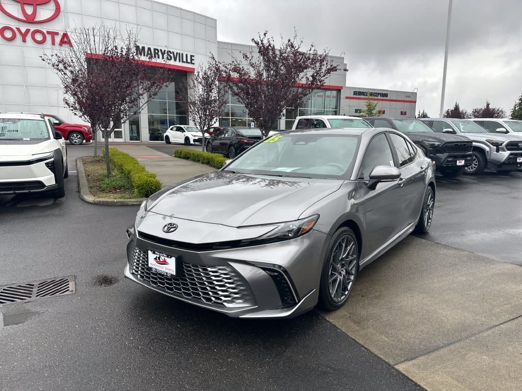 2025 Toyota Camry XSE — photo 1 of 28
