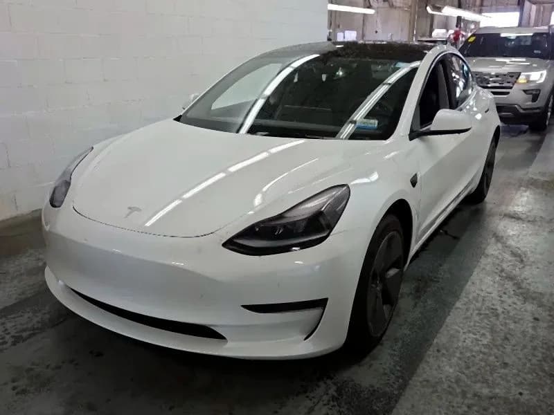 2023 Tesla Model 3 Base — photo 1 of 8