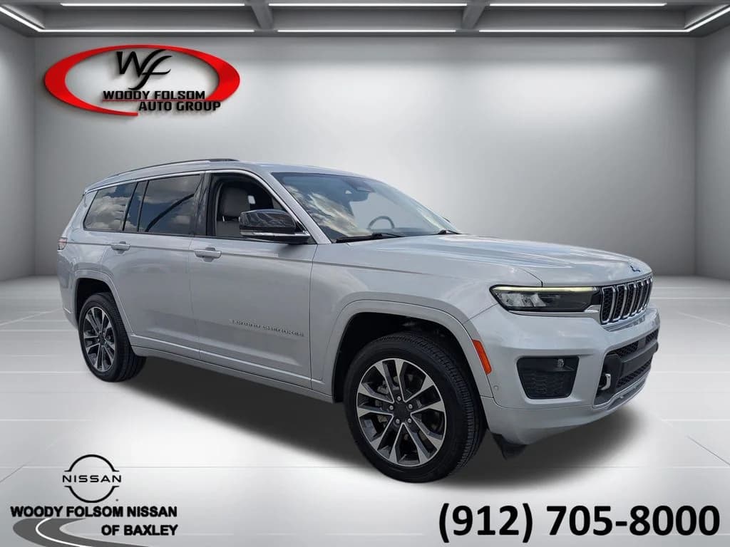2021 Jeep Grand Cherokee L Overland — photo 1 of 32