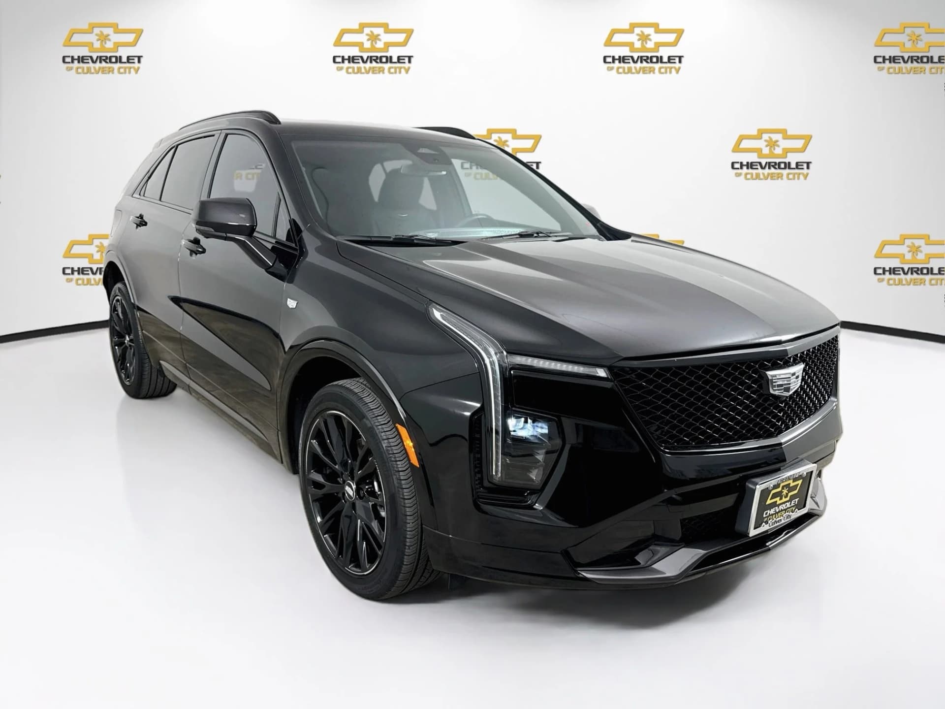 2025 Cadillac XT4 Sport — photo 1 of 33