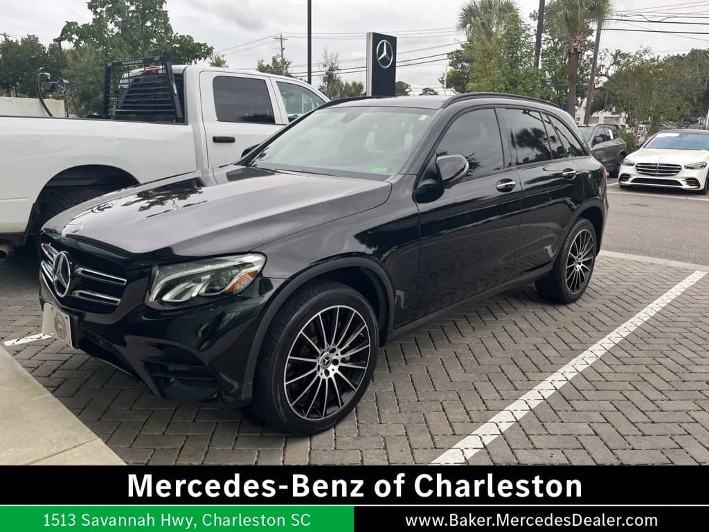 2018 Mercedes-Benz GLC GLC 300 — photo 1 of 11