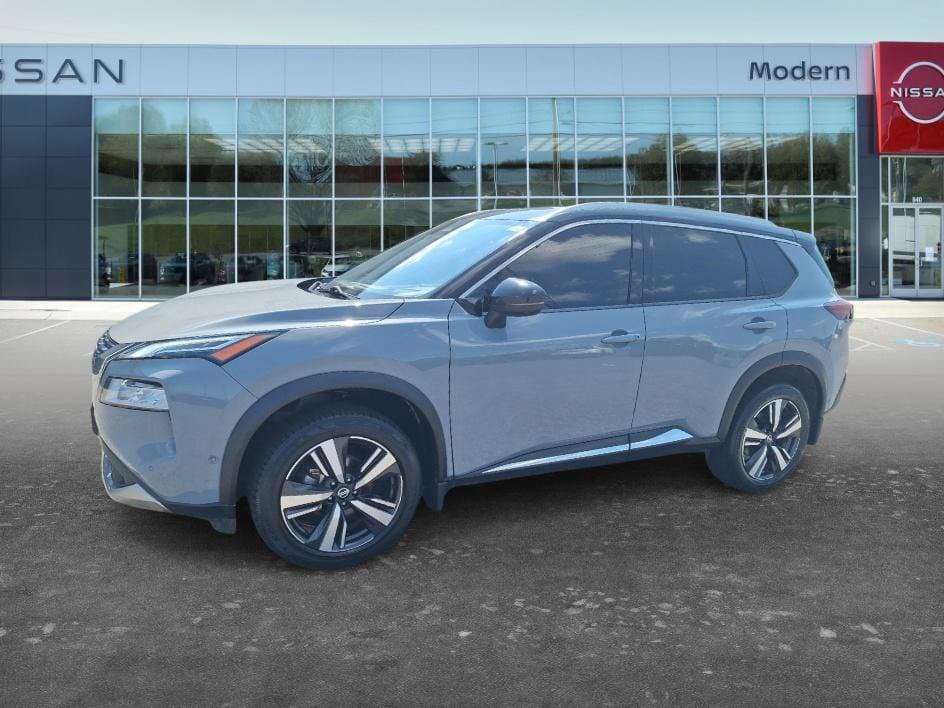 2021 Nissan Rogue Platinum — photo 1 of 31
