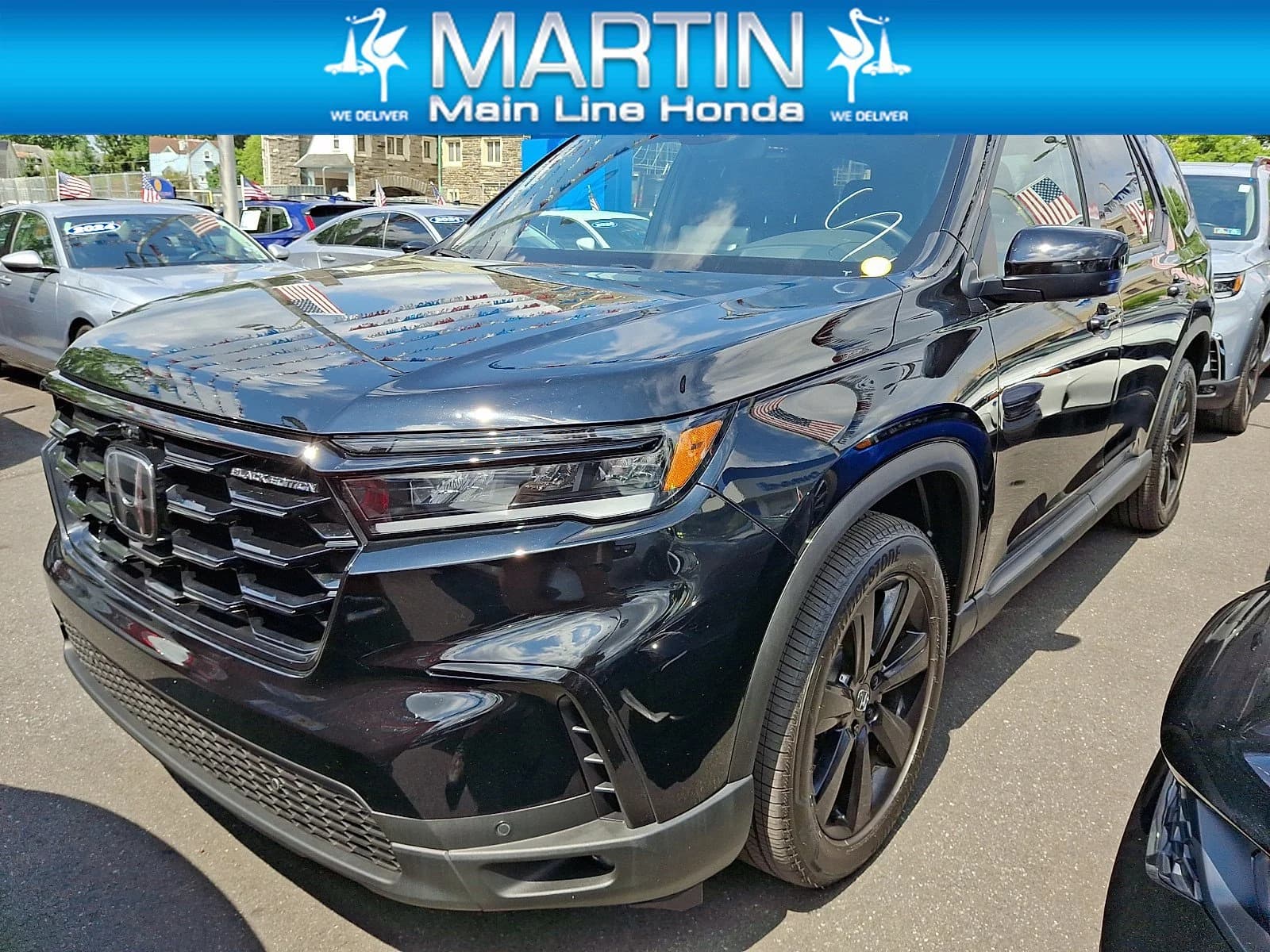 2025 Honda Pilot Black Edition — photo 1 of 34