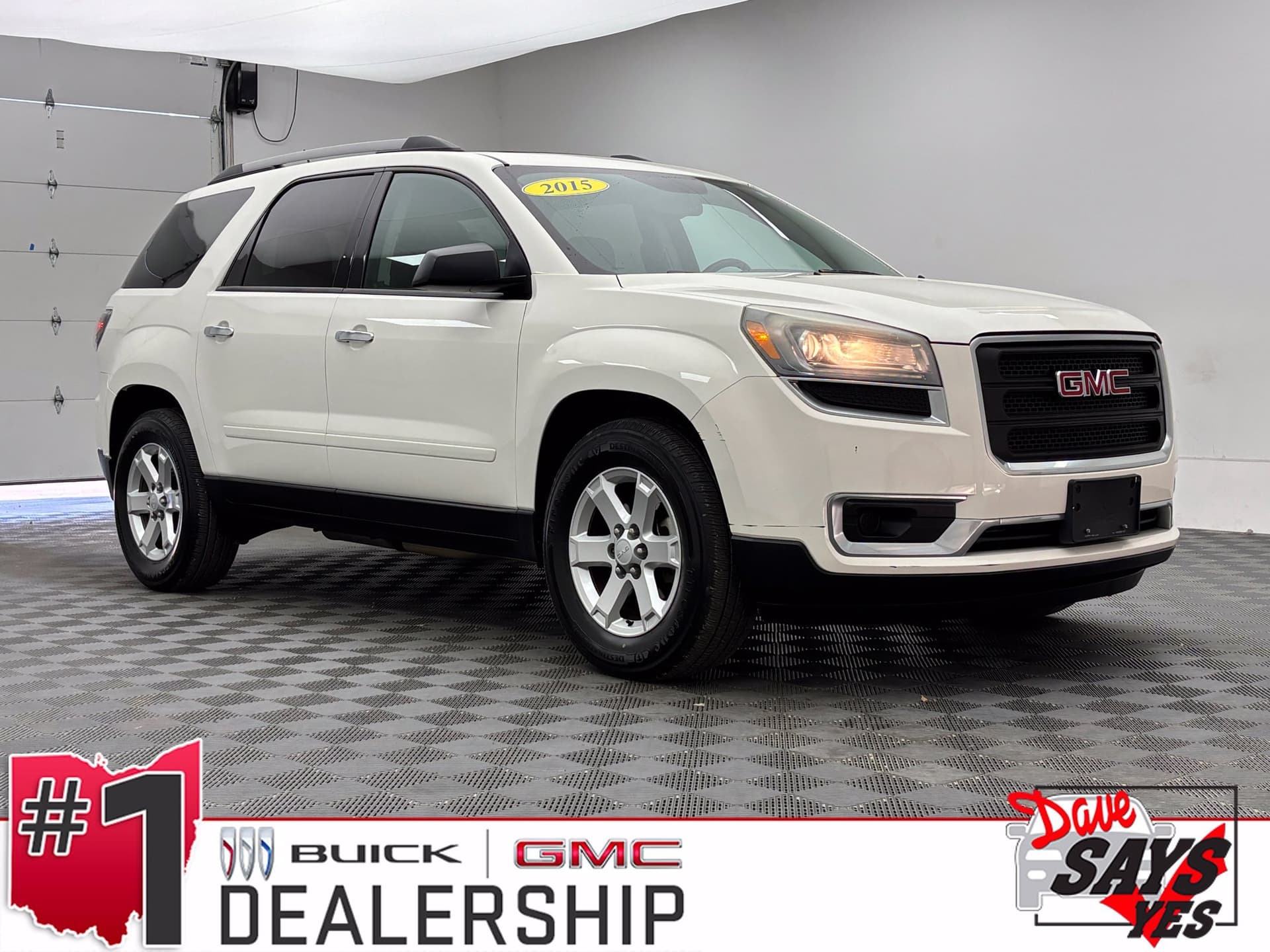 2015 GMC Acadia SLE — photo 1 of 41